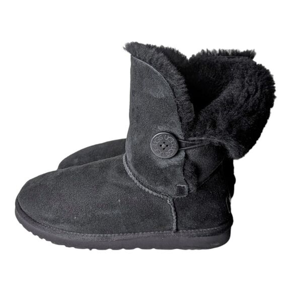 UGG Bailey Button 'Black' Winter Boot Size 9 - Picture 2 of 9